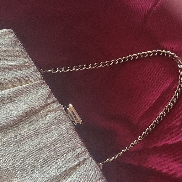 Vintage Ande Gold Clasp Chain Strap Clutch Evening Purse - Picture 6 of 6